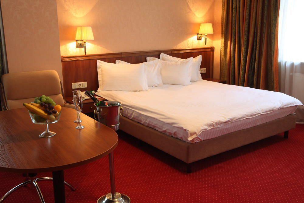 Hotel Delice Leópolis Habitación foto
